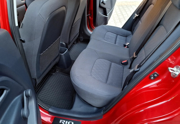 Kia Rio cena 37900 przebieg: 114000, rok produkcji 2016 z Nasielsk małe 562